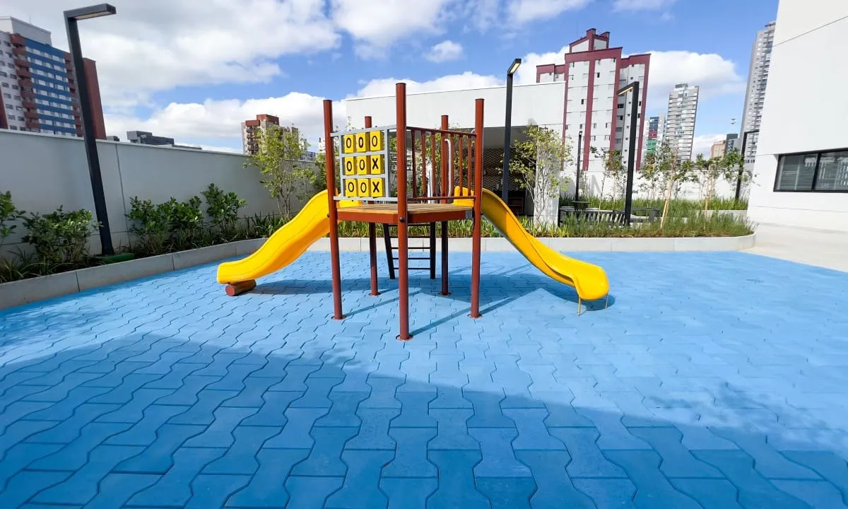 Apartamento com 64m&sup2; 2Su&iacute;tes + dep&oacute;sito e 2 vagas no Centro de Osasco Rua Alice Manholer Piteri Osasco - 