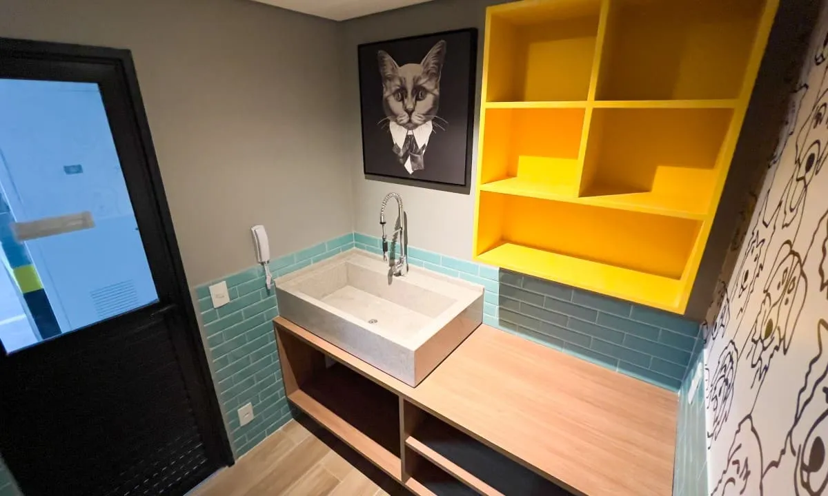 Apartamento com 64m&sup2; 2Su&iacute;tes + dep&oacute;sito e 2 vagas no Centro de Osasco Rua Alice Manholer Piteri Osasco - 