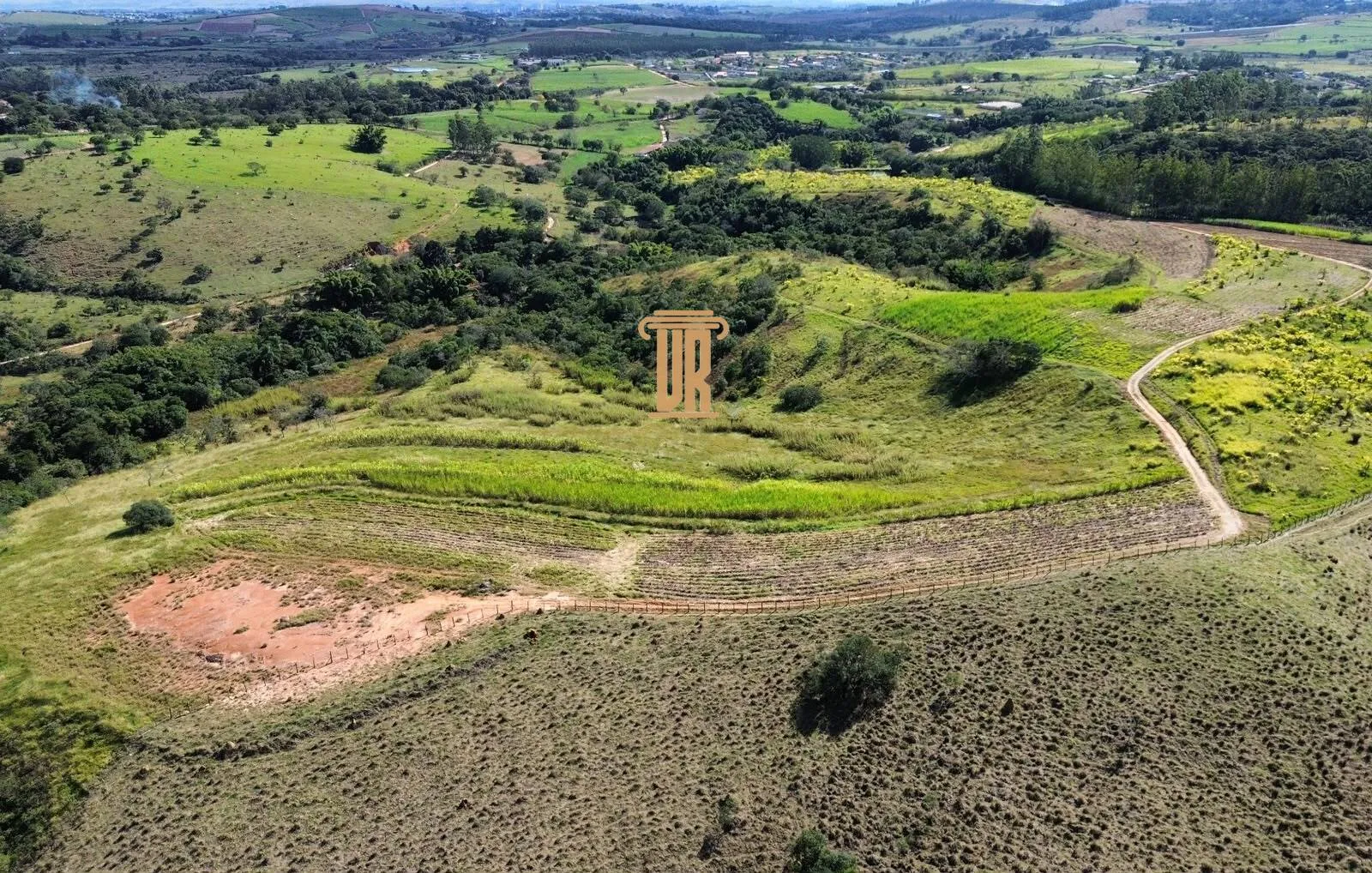 FAZENDA DE 51 ALQUEIRES EM CA&Ccedil;APAVA  Caçapava - 