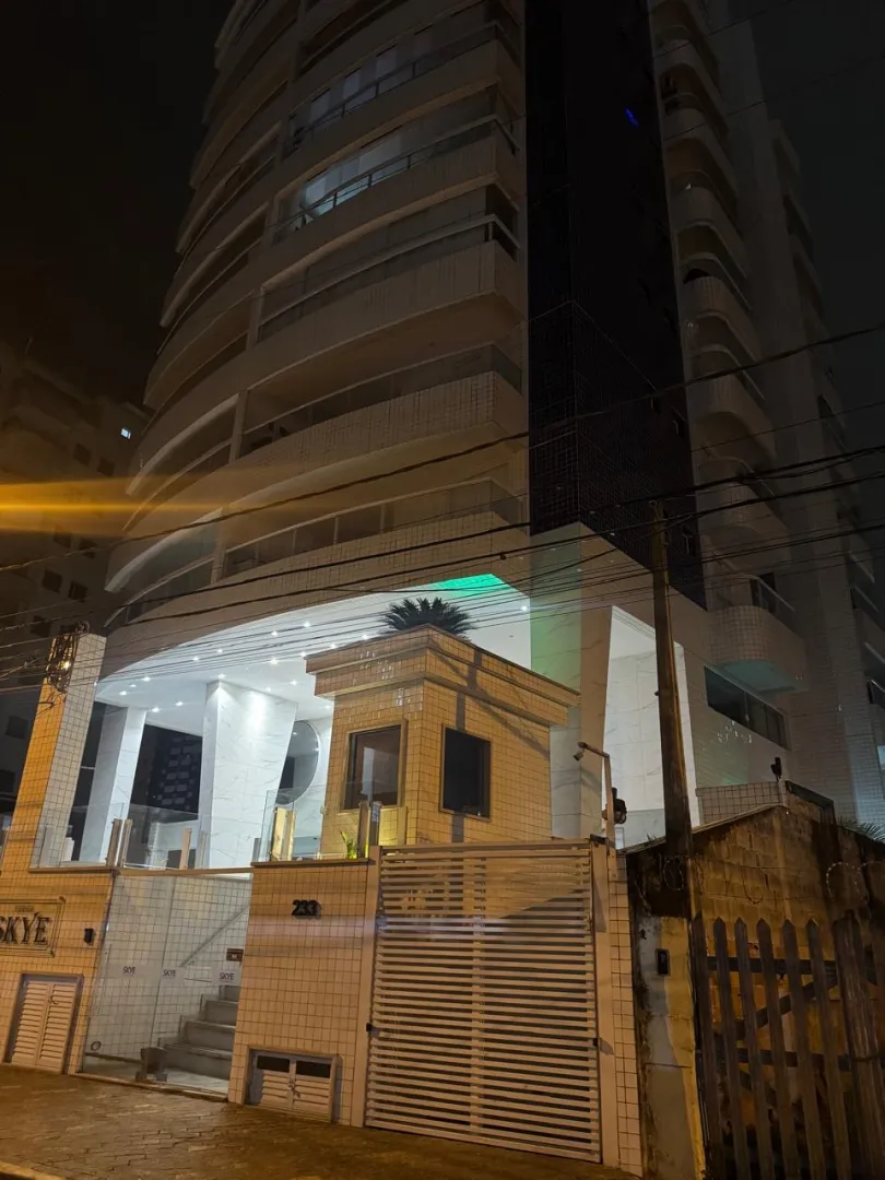 APARTAMENTO NOVO E MOBILIADO &Agrave; VENDA A 130 METROS DA PRAIA &ndash; AVIA&Ccedil;&Atilde;O, PRAIA GRANDE/SP Avenida Dona Ophelia Caccerari Reis Praia Grande - 