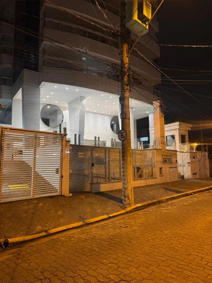 APARTAMENTO NOVO E MOBILIADO &Agrave; VENDA A 130 METROS DA PRAIA &ndash; AVIA&Ccedil;&Atilde;O, PRAIA GRANDE/SP Avenida Dona Ophelia Caccerari Reis Praia Grande - 