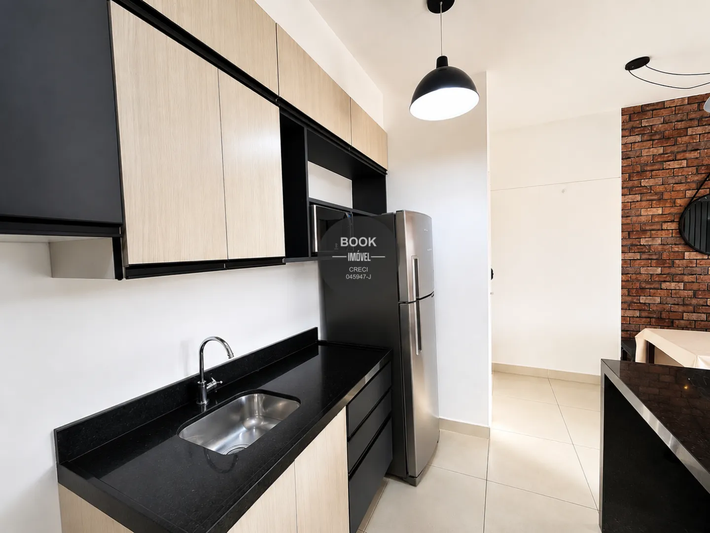 Apartamento moderno e integrado, com lazer completo e a poucos passos da praia Avenida Presidente Wilson Santos - 
