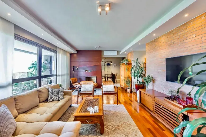 PARC VIENNE | MOBILIADO | 222M&sup2; | 3 SU&Iacute;TES | GABINETE | 4 VAGAS Avenida Ferdinand Kisslinger Porto Alegre - 