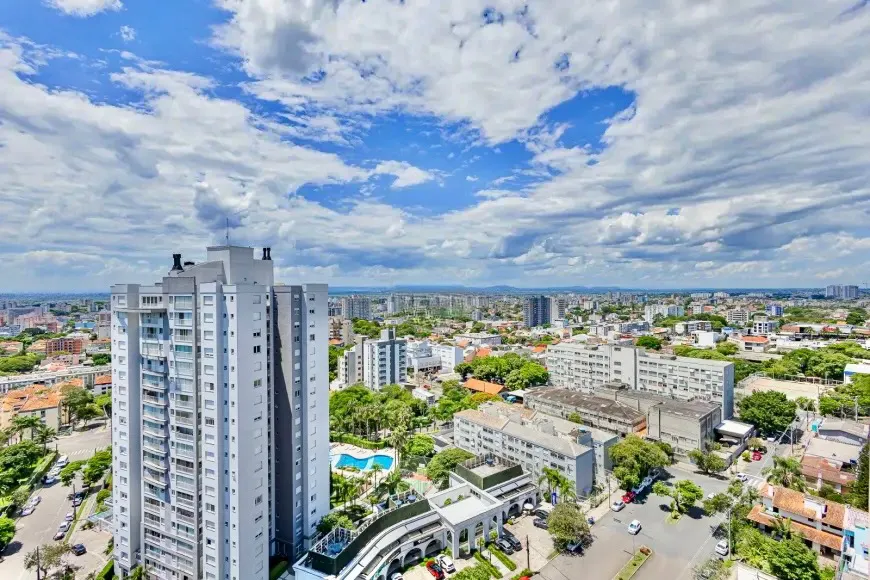 PARC VIENNE | MOBILIADO | 222M&sup2; | 3 SU&Iacute;TES | GABINETE | 4 VAGAS Avenida Ferdinand Kisslinger Porto Alegre - 