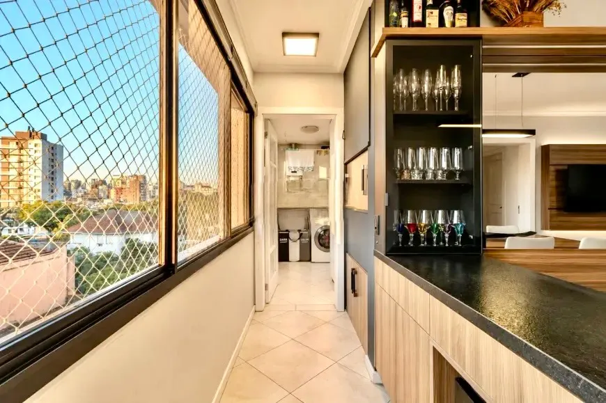 R$ 925.000 - BEL&Iacute;SSIMO APARTAMENTO - 85M2 - 3 DORM - SACADA - VISTA - 2 VAGAS Rua Coronel Corte Real Porto Alegre - 