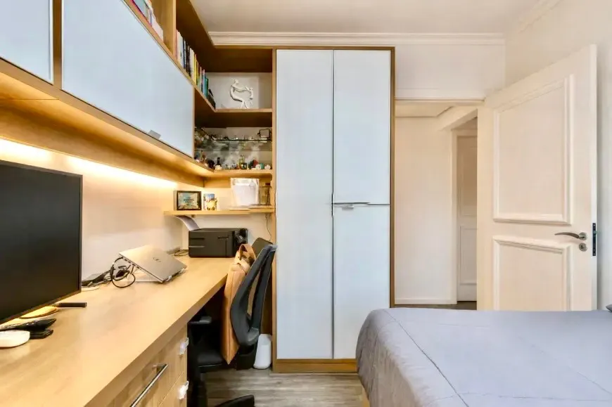 R$ 925.000 - BEL&Iacute;SSIMO APARTAMENTO - 85M2 - 3 DORM - SACADA - VISTA - 2 VAGAS Rua Coronel Corte Real Porto Alegre - 
