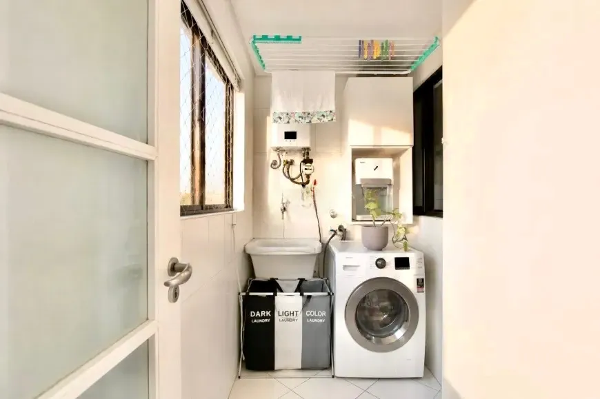 R$ 925.000 - BEL&Iacute;SSIMO APARTAMENTO - 85M2 - 3 DORM - SACADA - VISTA - 2 VAGAS Rua Coronel Corte Real Porto Alegre - 