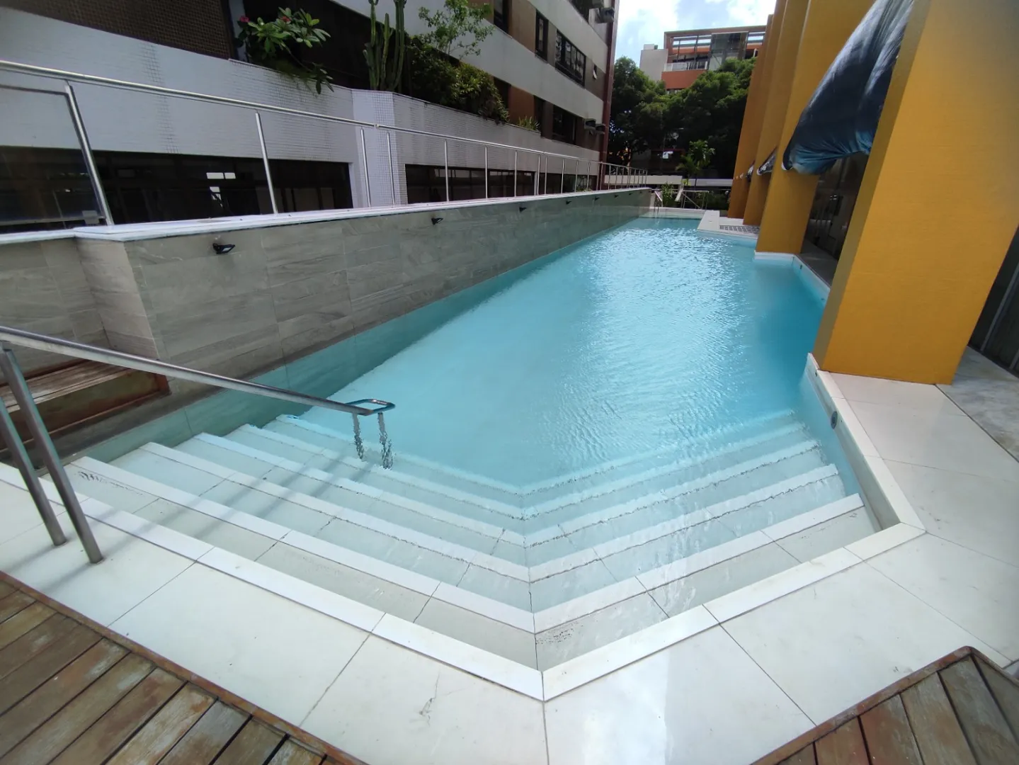 APARTAMENTO LOFT NASCENTE SU&Iacute;TE CLOSET GARAGEM PISCINA ACADEMIA &Agrave; VENDA NA VIT&Oacute;RIA! Avenida Sete de Setembro Salvador - 