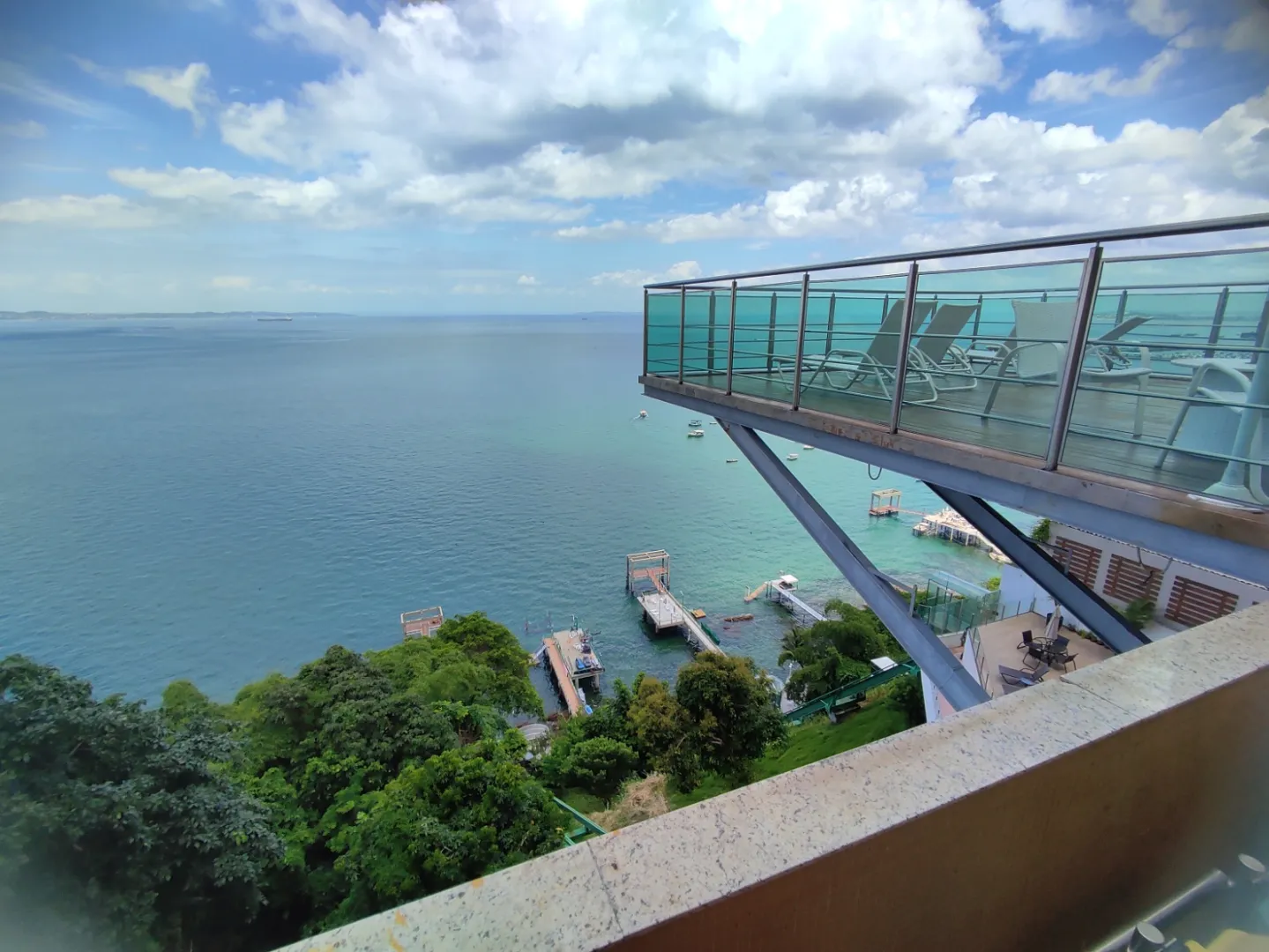 APARTAMENTO LOFT NASCENTE SU&Iacute;TE CLOSET GARAGEM PISCINA ACADEMIA &Agrave; VENDA NA VIT&Oacute;RIA! Avenida Sete de Setembro Salvador - 