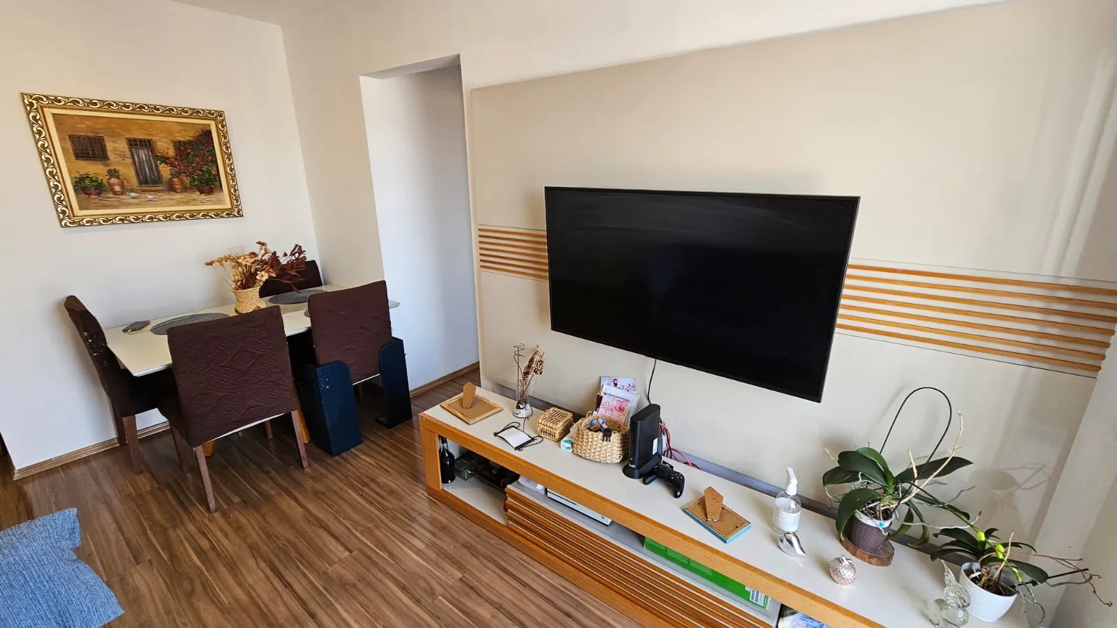 Apartamento &agrave; venda, 55m - 2 Dormit&oacute;rios - R$ 300.000 - Cond. Varanda Vile - Sorocaba Rua Valdomiro Ferraresi Sorocaba - 