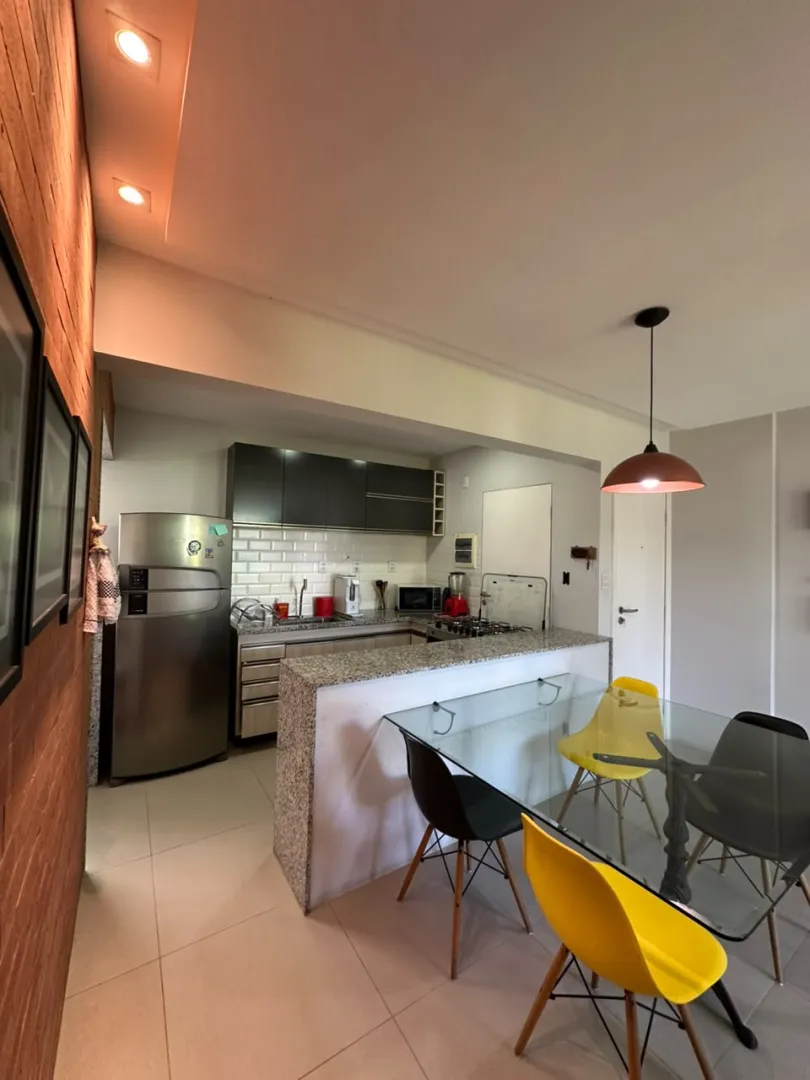 APARTAMENTO 3 QUARTOS SU&Iacute;TE 2 GARAGENS ELEVADORES PORTARIA 24H &Agrave; VENDA RIO VERMELHO! Rua Francisco Rosa Salvador - 