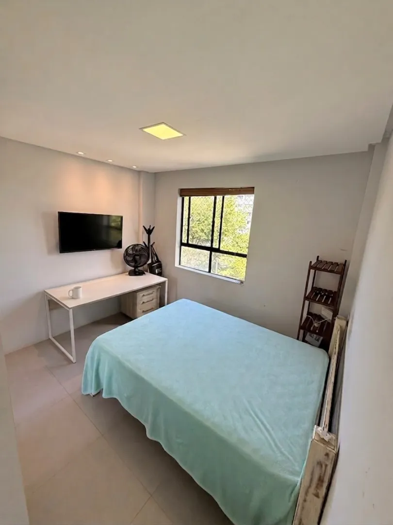 APARTAMENTO 3 QUARTOS SU&Iacute;TE 2 GARAGENS ELEVADORES PORTARIA 24H &Agrave; VENDA RIO VERMELHO! Rua Francisco Rosa Salvador - 