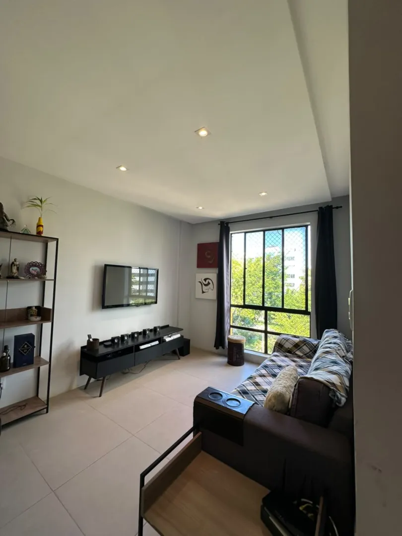 APARTAMENTO 3 QUARTOS SU&Iacute;TE 2 GARAGENS ELEVADORES PORTARIA 24H &Agrave; VENDA RIO VERMELHO! Rua Francisco Rosa Salvador - 