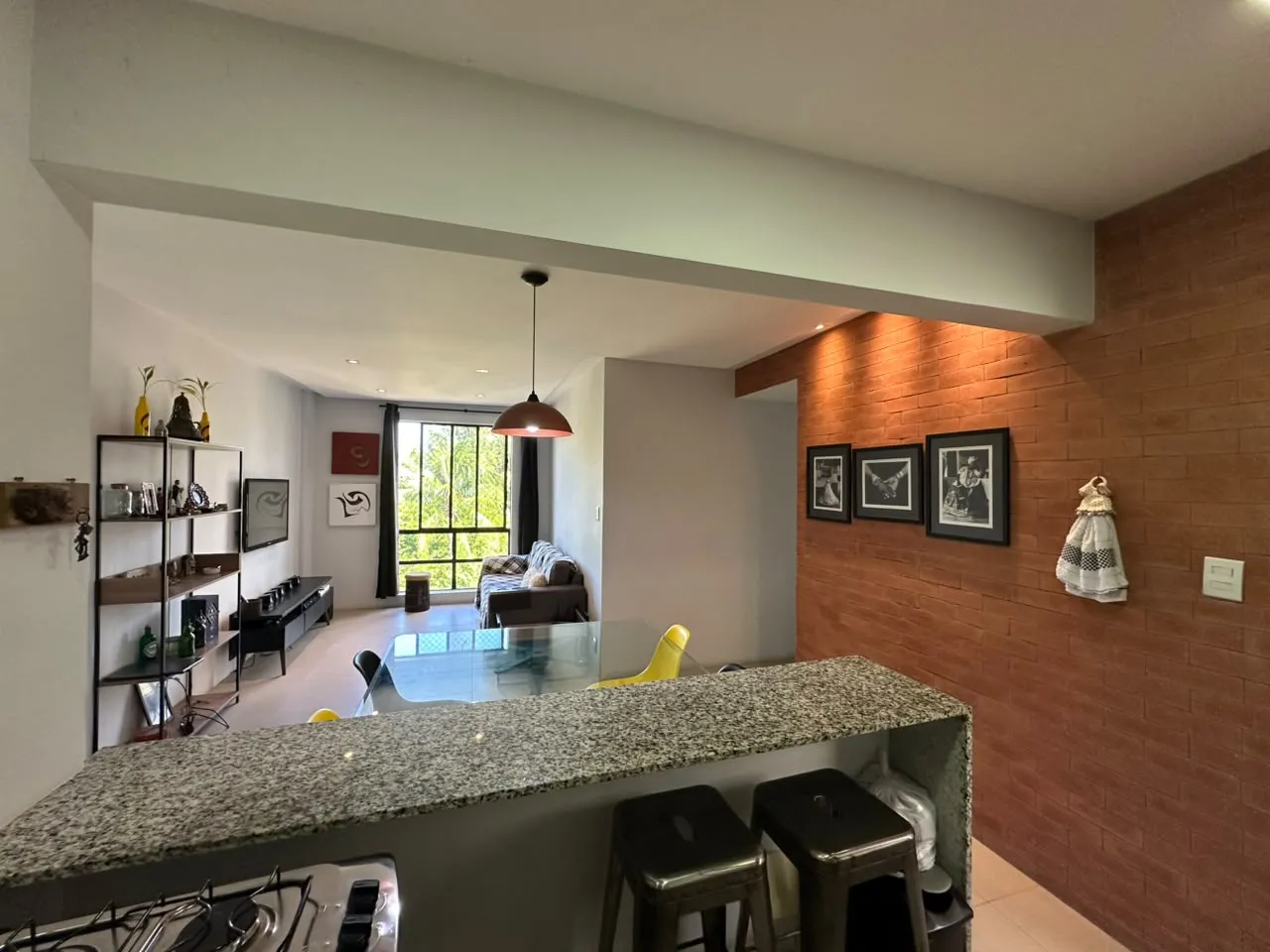 APARTAMENTO 3 QUARTOS SU&Iacute;TE 2 GARAGENS ELEVADORES PORTARIA 24H &Agrave; VENDA RIO VERMELHO! Rua Francisco Rosa Salvador - 