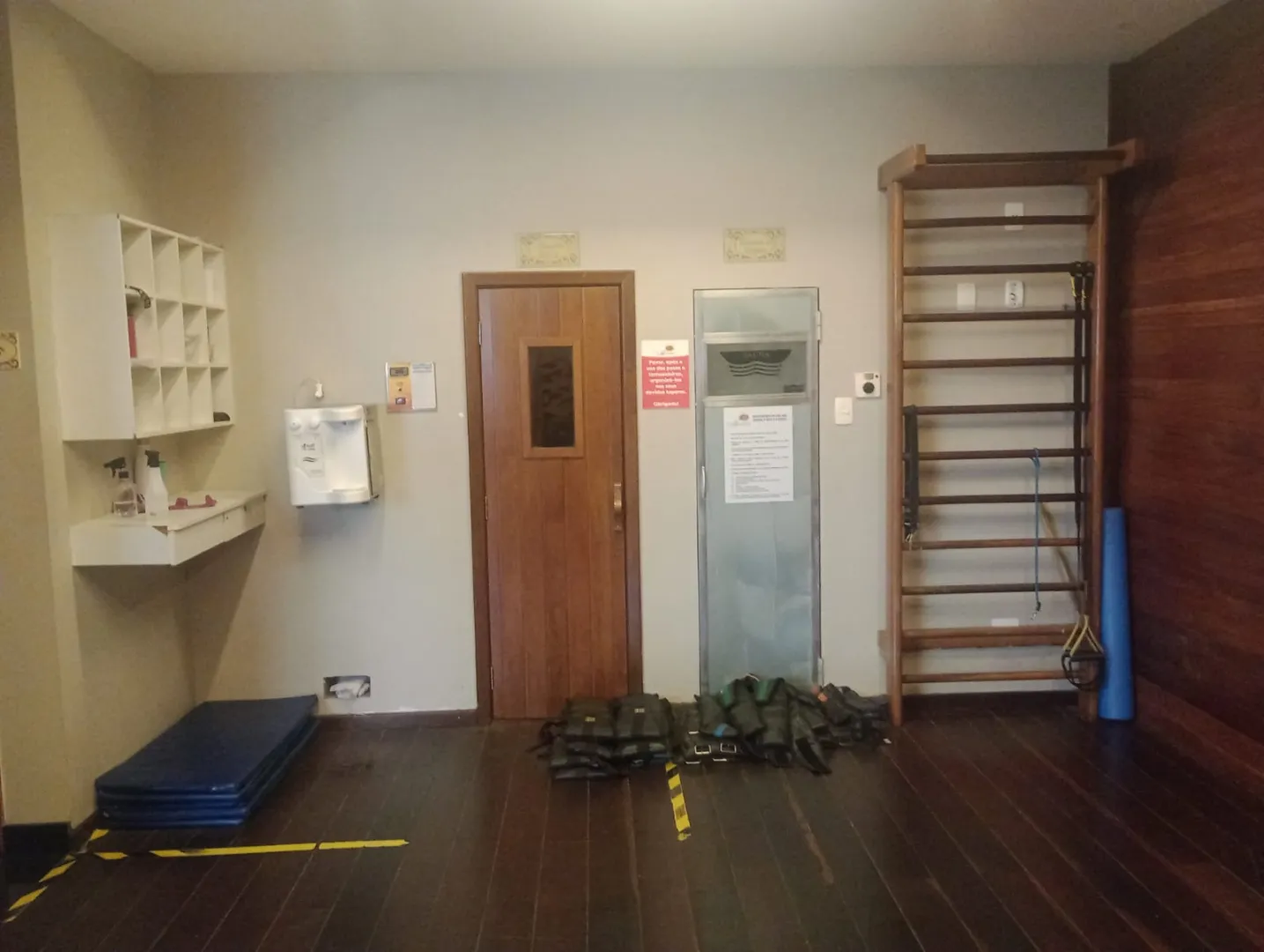 APARTAMENTO 3 QUARTOS 2 SU&Iacute;TES VARANDA PISCINA ACADEMIA CINEMA QUADRA 2 GARAGENS PITUBA! Rua Renato de Menezes Berenguer Salvador - 