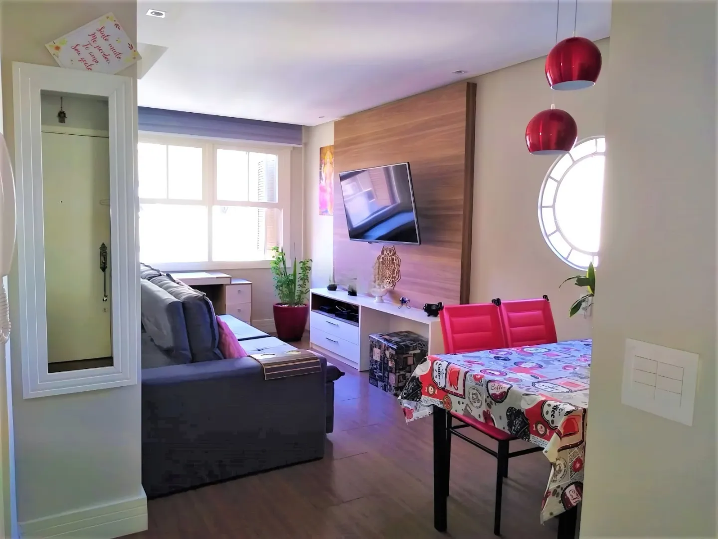 R$ 298.000 - OPORTUNIDADE - APARTAMENTO - 43M2 - 1 DORM - VISTA - SOL - ELEVADOR Rua General Lima e Silva Porto Alegre - 