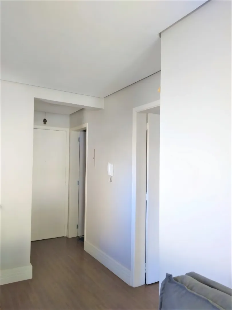R$ 298.000 - OPORTUNIDADE - APARTAMENTO - 43M2 - 1 DORM - VISTA - SOL - ELEVADOR Rua General Lima e Silva Porto Alegre - 