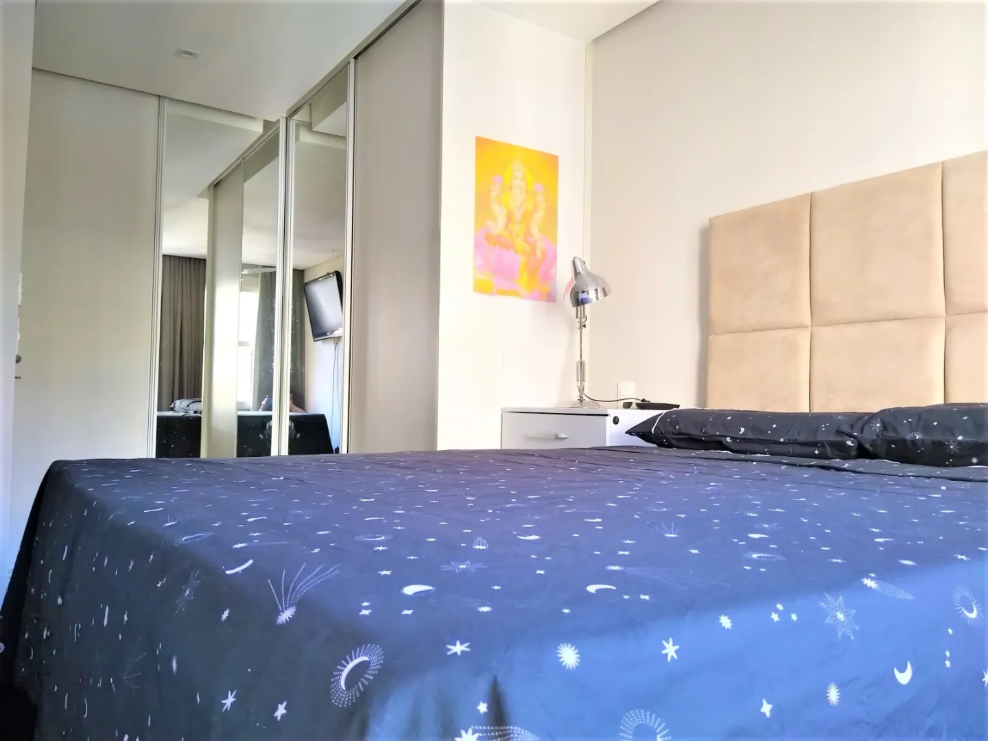 R$ 298.000 - OPORTUNIDADE - APARTAMENTO - 43M2 - 1 DORM - VISTA - SOL - ELEVADOR Rua General Lima e Silva Porto Alegre - 