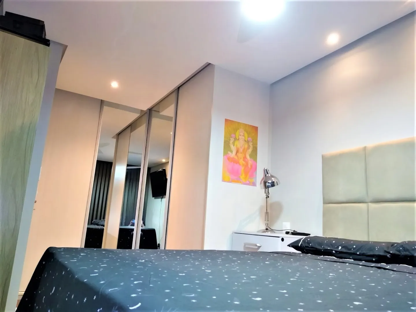 R$ 298.000 - OPORTUNIDADE - APARTAMENTO - 43M2 - 1 DORM - VISTA - SOL - ELEVADOR Rua General Lima e Silva Porto Alegre - 