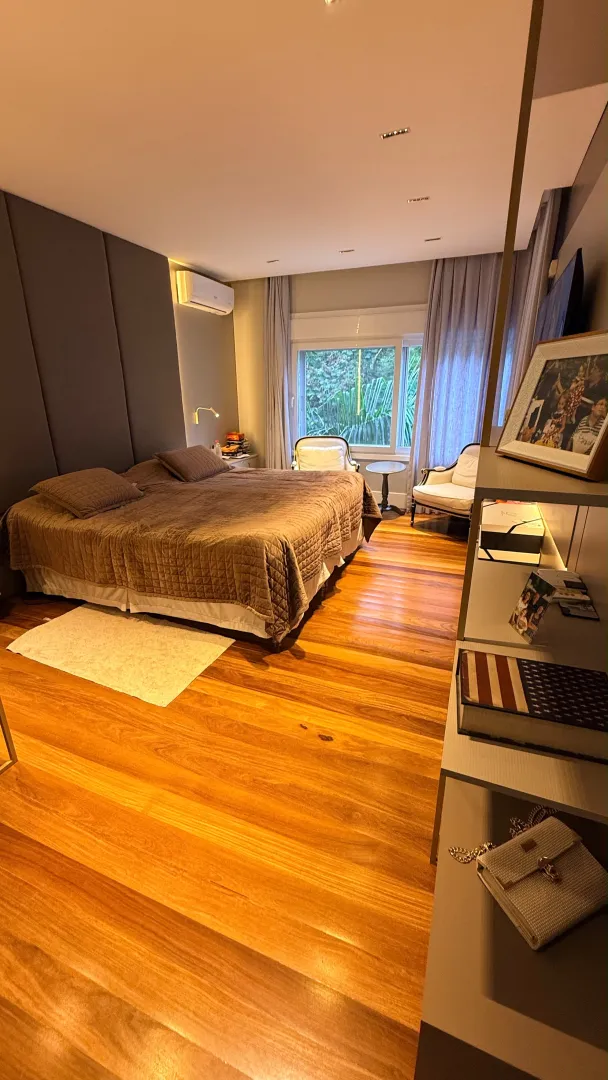 CASA MODERNA NO ALPHAS&Iacute;TIO Avenida dos Parques Santana de Parnaíba - 