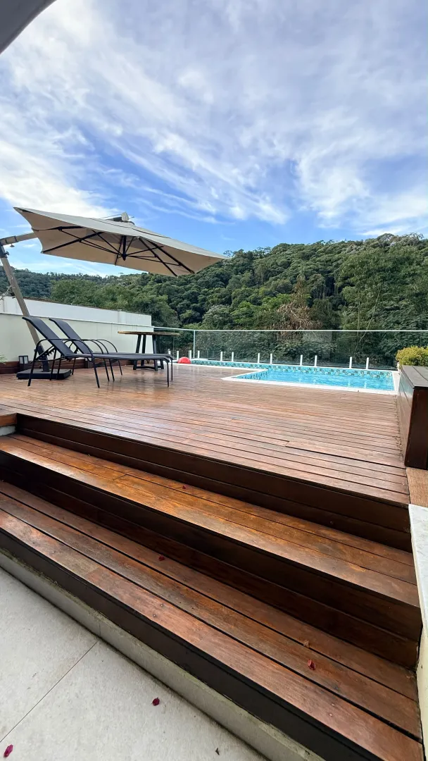 CASA MODERNA NO ALPHAS&Iacute;TIO Avenida dos Parques Santana de Parnaíba - 