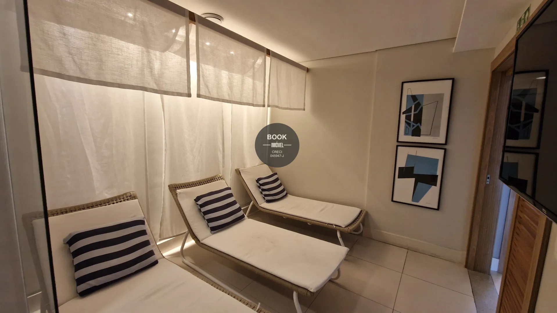 Um Studio pensado nos detalhes, com vista para o mar e pronto para voc&ecirc; Avenida Marechal Floriano Peixoto Santos - 