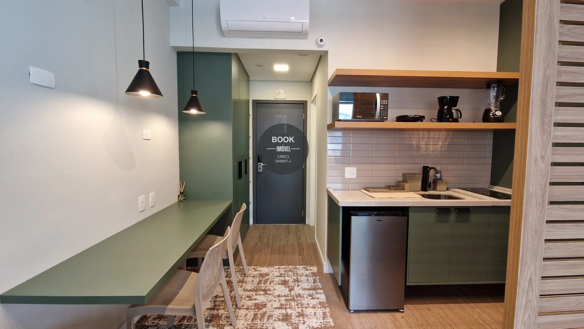 Um Studio pensado nos detalhes, com vista para o mar e pronto para voc&ecirc; Avenida Marechal Floriano Peixoto Santos - 