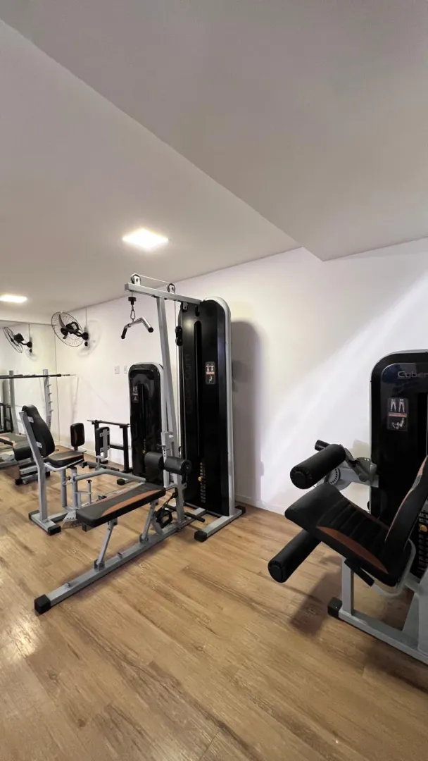 APARTAMENTO QUARTO E SALA VARANDA SEMINOVO GARAGEM ELEVADOR ACADEMIA PISCINA VENDA ONDINA Rua Senta Púa Salvador - 
