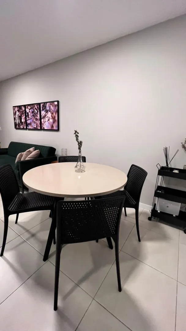 APARTAMENTO QUARTO E SALA VARANDA SEMINOVO GARAGEM ELEVADOR ACADEMIA PISCINA VENDA ONDINA Rua Senta Púa Salvador - 