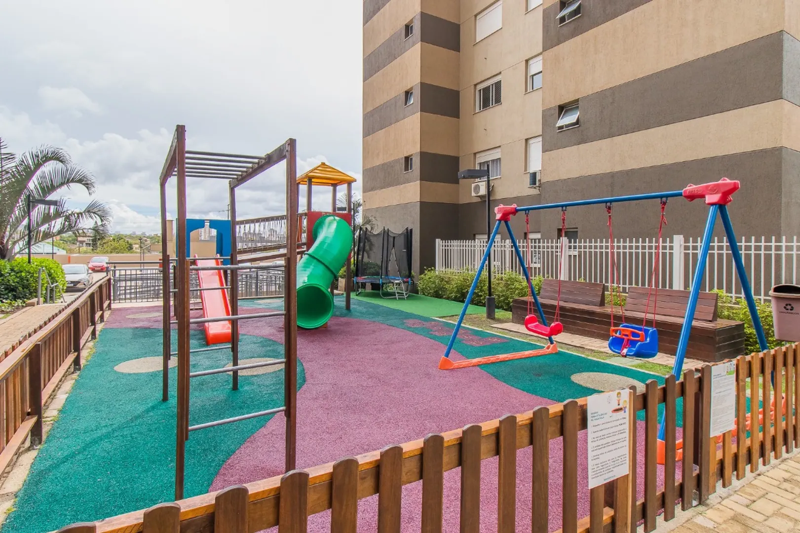 R$ 490.000 - NEW LIFE - LINDO APARTAMENTO - 75M2 - 3 DORM - SU&Iacute;TE - 1 VAGA - VISTA - INFRA Rua Attílio Bilibio Porto Alegre - 