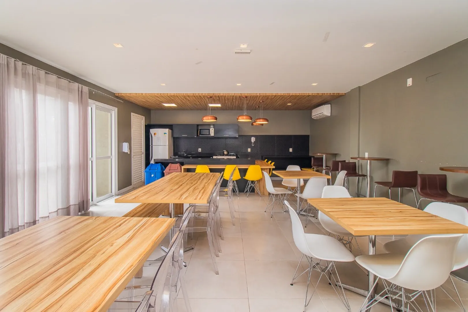 R$ 490.000 - NEW LIFE - LINDO APARTAMENTO - 75M2 - 3 DORM - SU&Iacute;TE - 1 VAGA - VISTA - INFRA Rua Attílio Bilibio Porto Alegre - 