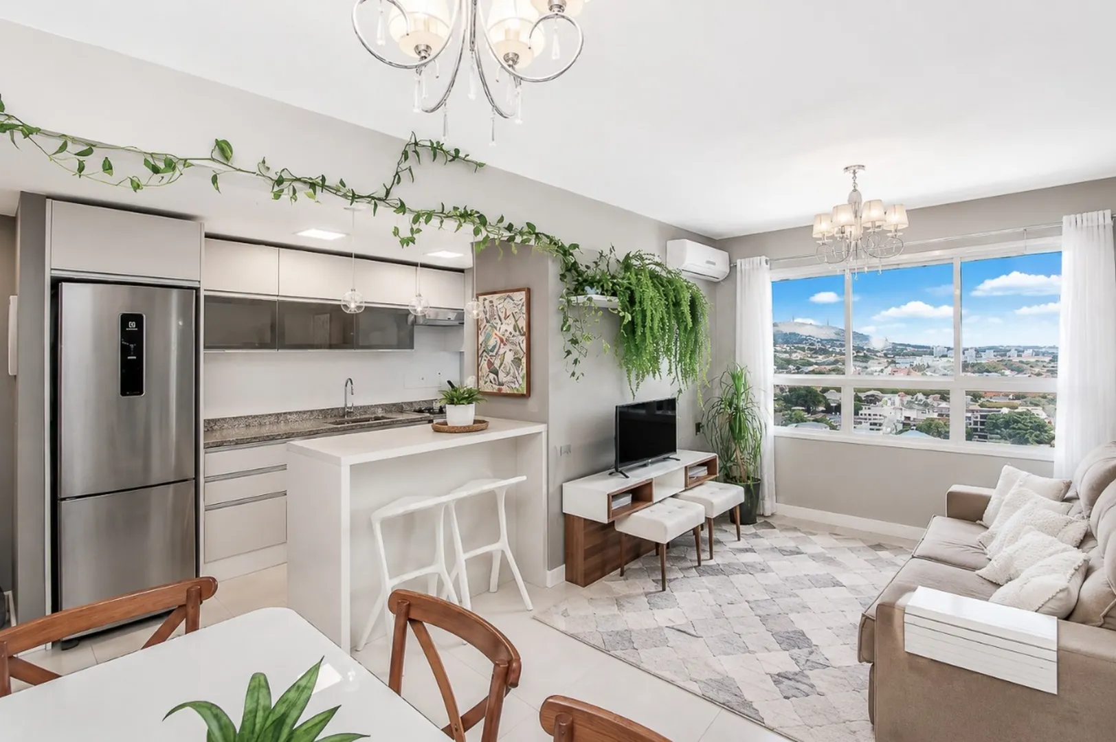 R$ 490.000 - NEW LIFE - LINDO APARTAMENTO - 75M2 - 3 DORM - SU&Iacute;TE - 1 VAGA - VISTA - INFRA Rua Attílio Bilibio Porto Alegre - 