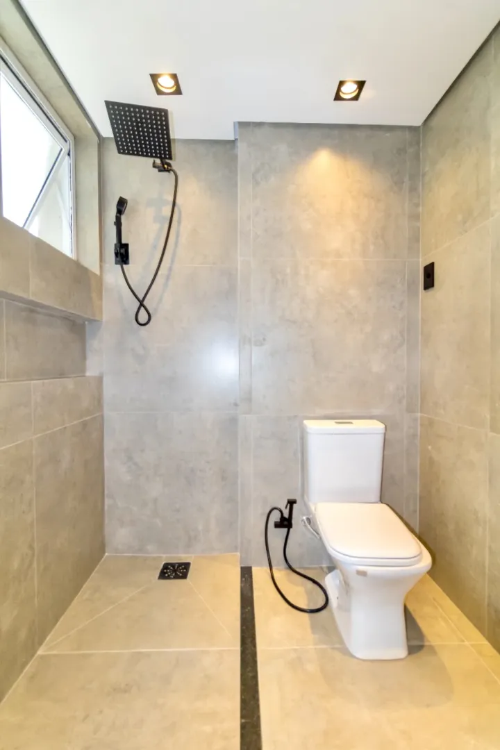 R$ 830.000 - BELO E MODERNO APARTAMENTO - 104M2 - 3 DORM  - 2 SU&Iacute;TES - 1 VAGA Rua Álvares Machado Porto Alegre - 