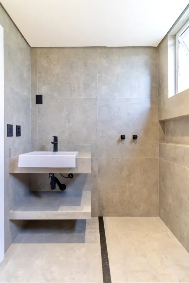 R$ 830.000 - BELO E MODERNO APARTAMENTO - 104M2 - 3 DORM  - 2 SU&Iacute;TES - 1 VAGA Rua Álvares Machado Porto Alegre - 