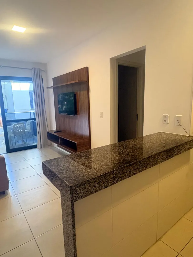 APARTAMENTO QUARTO SALA VARANDA MOBILIADO GARAGEM ELEVADOR ACADEMIA PISCINA VENDA ONDINA Rua Senta Púa Salvador - 