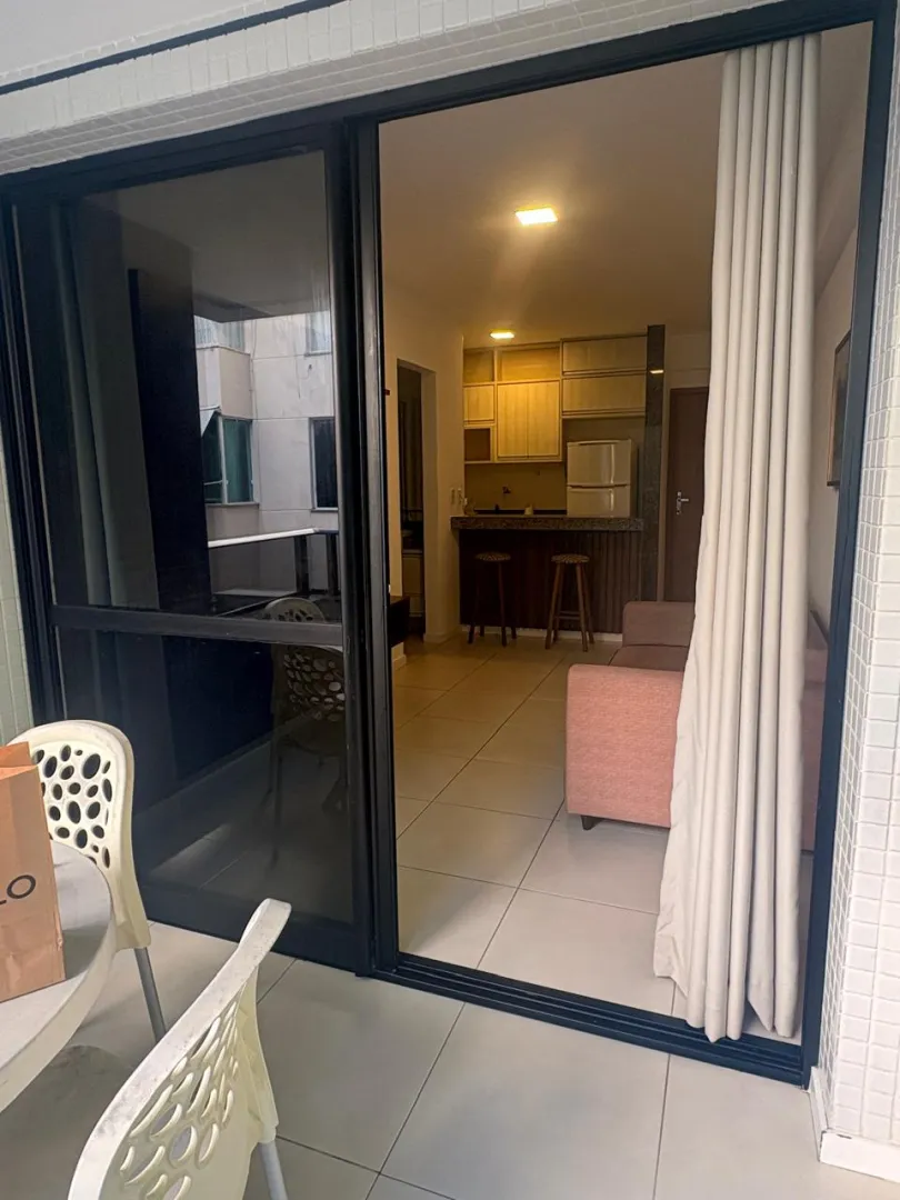 APARTAMENTO QUARTO SALA VARANDA MOBILIADO GARAGEM ELEVADOR ACADEMIA PISCINA VENDA ONDINA Rua Senta Púa Salvador - 