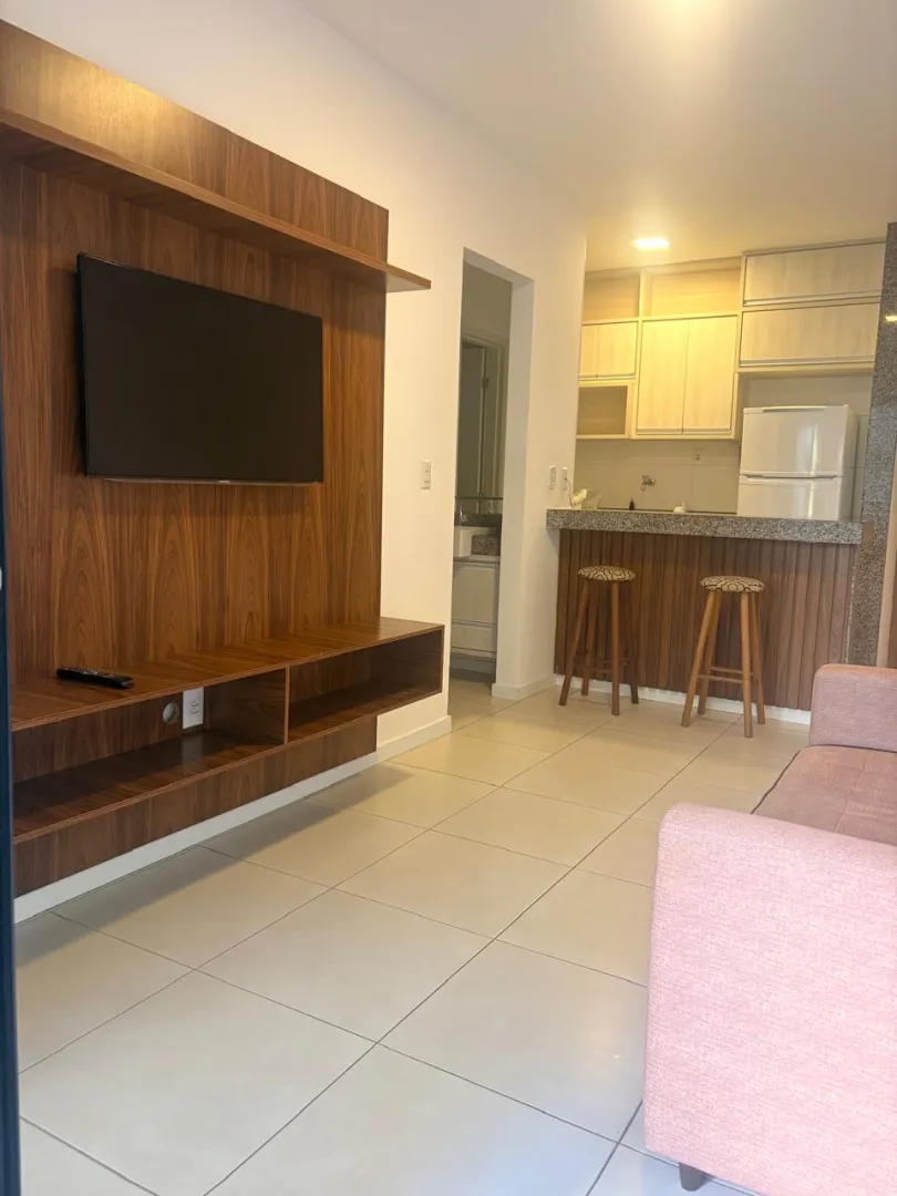 APARTAMENTO QUARTO SALA VARANDA MOBILIADO GARAGEM ELEVADOR ACADEMIA PISCINA VENDA ONDINA Rua Senta Púa Salvador - 