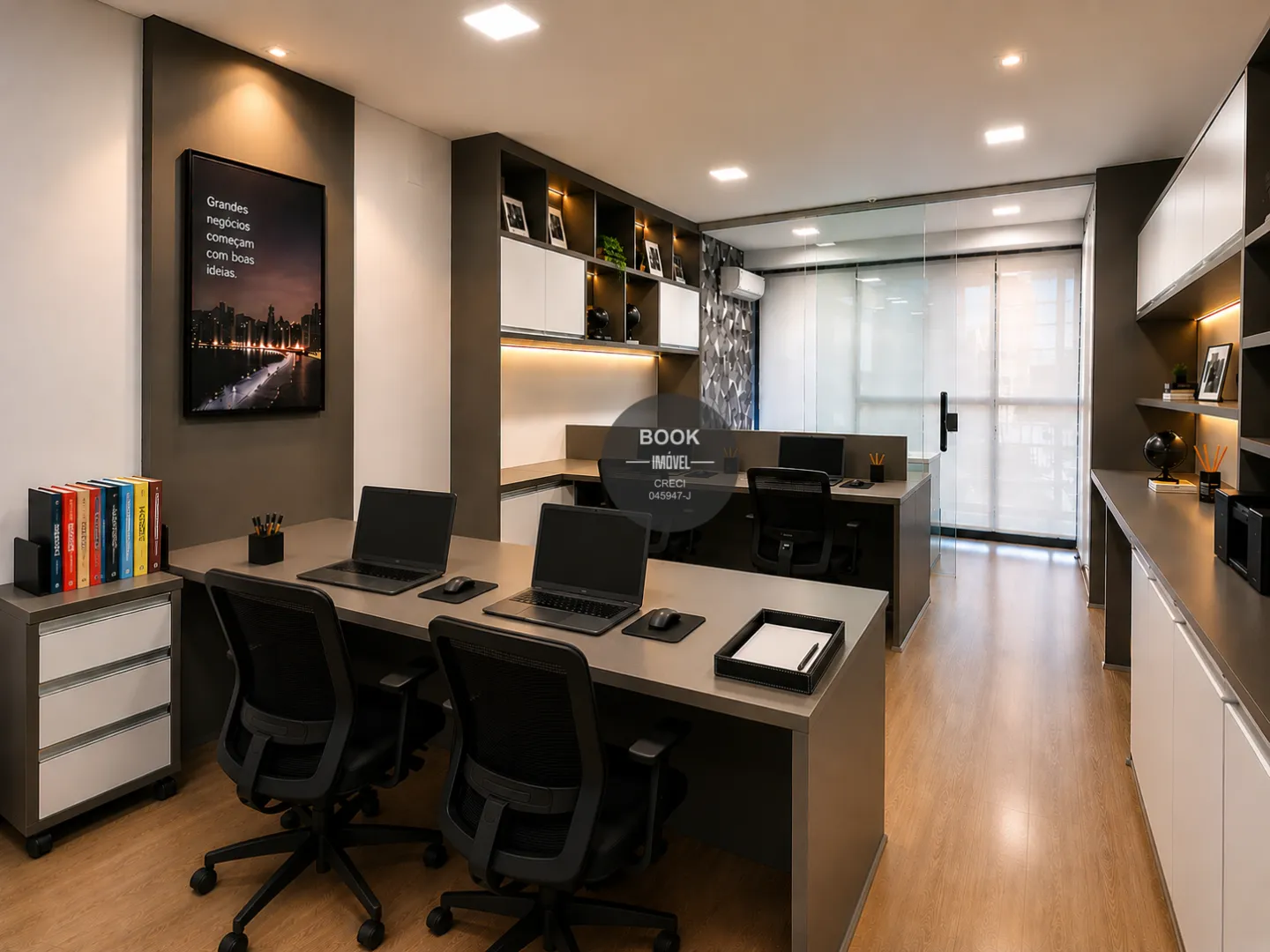 Sala Comercial Mobiliada 42 m&sup2; com Vaga em edf Corporativo &ndash; Pronta para Trabalhar Praça Lions Clube Santos - 