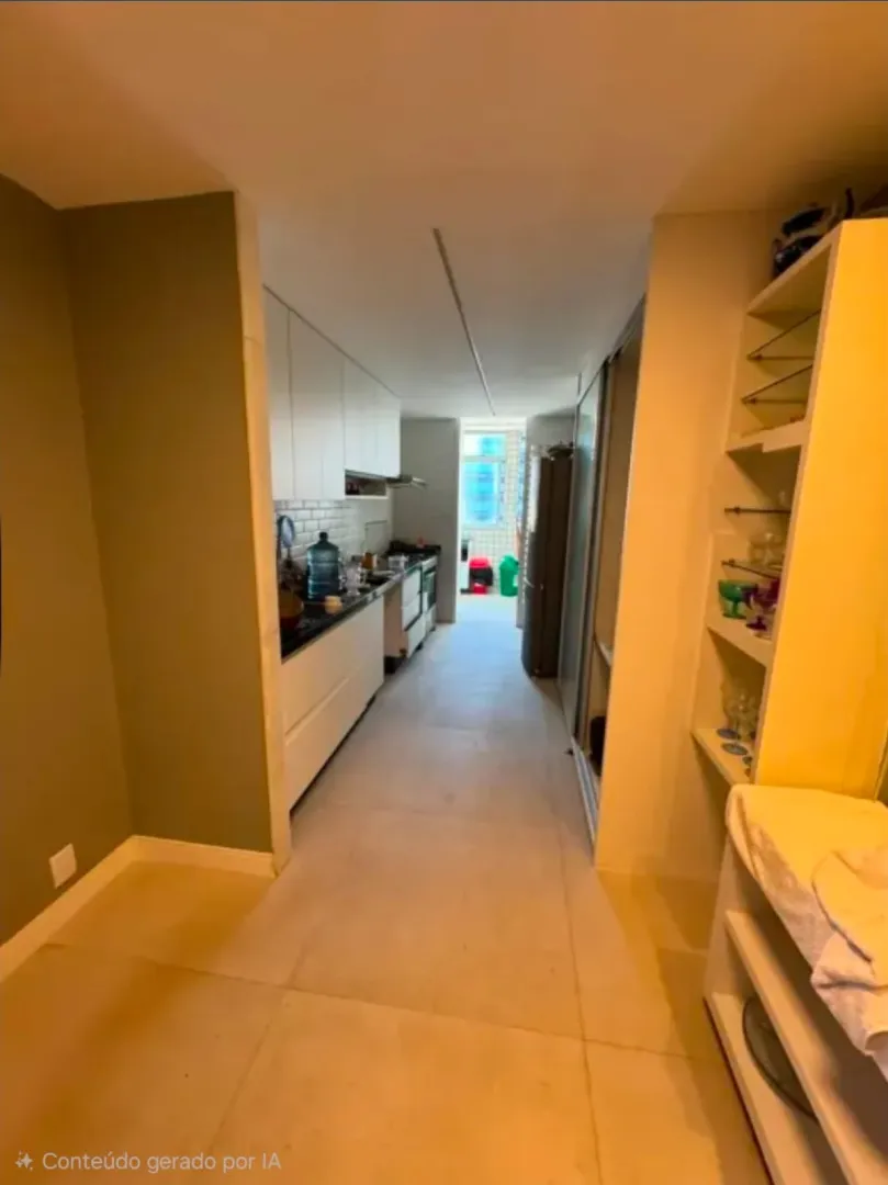 Apartamento &agrave; venda com 202 m&sup2; | 4 quartos sendo 1 su&iacute;te | Varanda | 2 vagas Avenida Boa Viagem Recife - 
