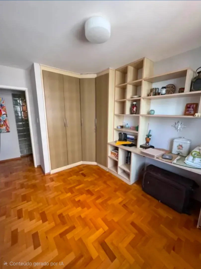 Apartamento &agrave; venda com 202 m&sup2; | 4 quartos sendo 1 su&iacute;te | Varanda | 2 vagas Avenida Boa Viagem Recife - 