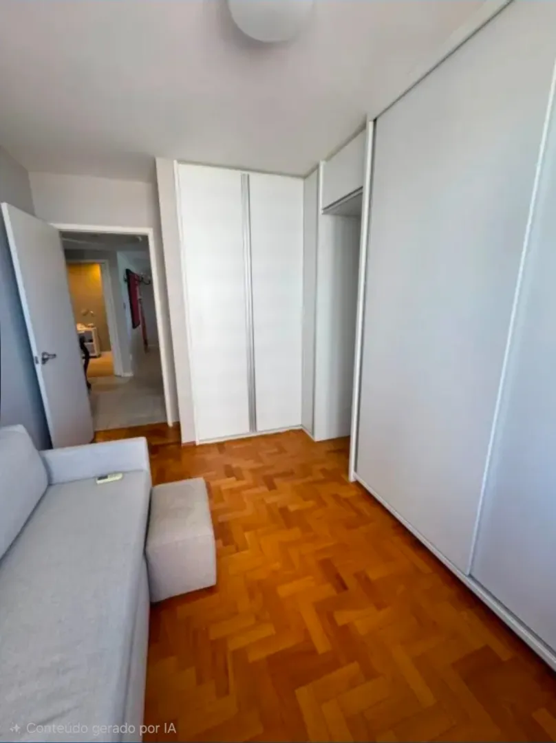 Apartamento &agrave; venda com 202 m&sup2; | 4 quartos sendo 1 su&iacute;te | Varanda | 2 vagas Avenida Boa Viagem Recife - 