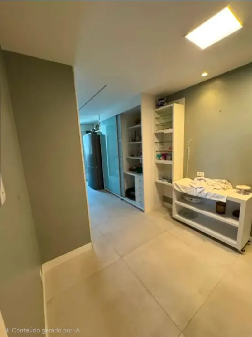 Apartamento &agrave; venda com 202 m&sup2; | 4 quartos sendo 1 su&iacute;te | Varanda | 2 vagas Avenida Boa Viagem Recife - 