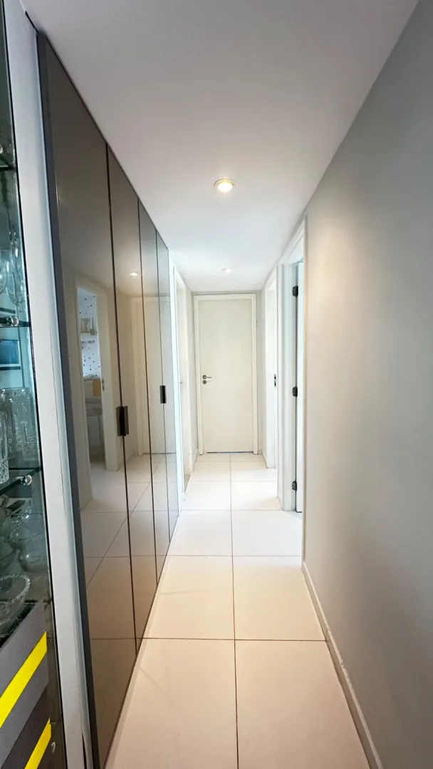 Apartamento &agrave; venda com 92 m&sup2; | Porteira Fechada | 3 quartos sendo 1 su&iacute;te | 2 vagas Rua Setúbal Recife - 