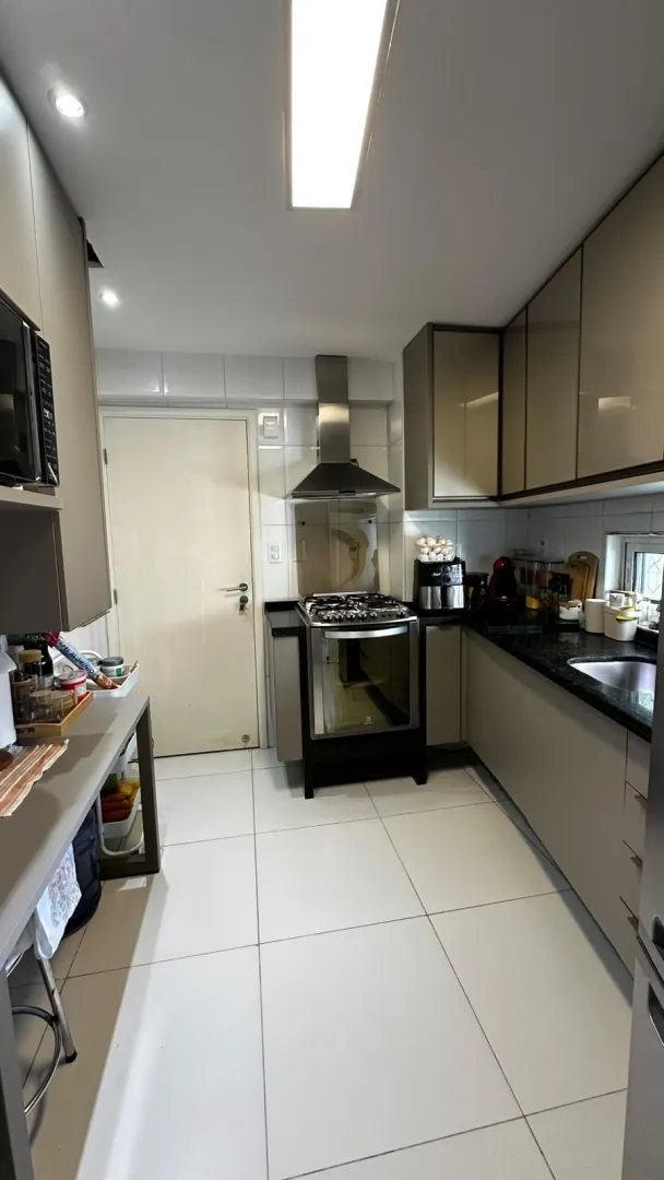 Apartamento &agrave; venda com 92 m&sup2; | Porteira Fechada | 3 quartos sendo 1 su&iacute;te | 2 vagas Rua Setúbal Recife - 