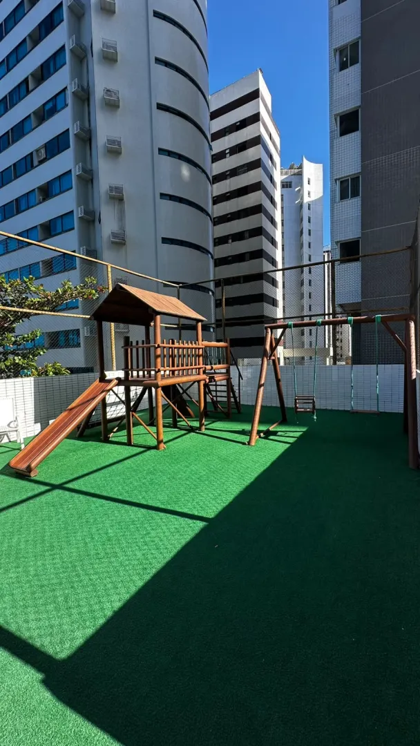 Apartamento &agrave; venda com 92 m&sup2; | Porteira Fechada | 3 quartos sendo 1 su&iacute;te | 2 vagas Rua Setúbal Recife - 
