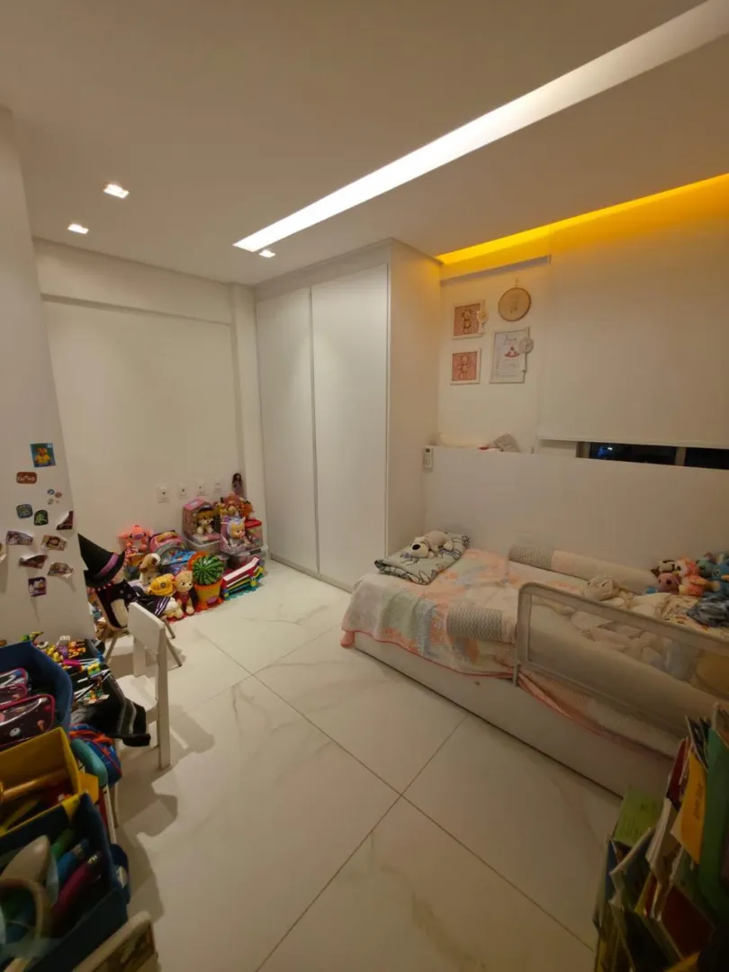 Apartamento &agrave; venda com 110 m&sup2; | 3 quartos sendo 1 su&iacute;te | 2 vagas | Reformado Avenida Visconde de Jequitinhonha Recife - 