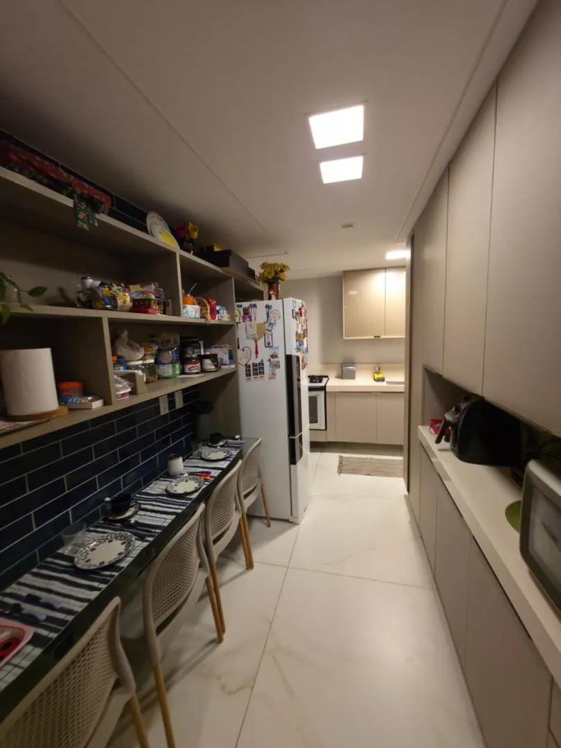 Apartamento &agrave; venda com 110 m&sup2; | 3 quartos sendo 1 su&iacute;te | 2 vagas | Reformado Avenida Visconde de Jequitinhonha Recife - 