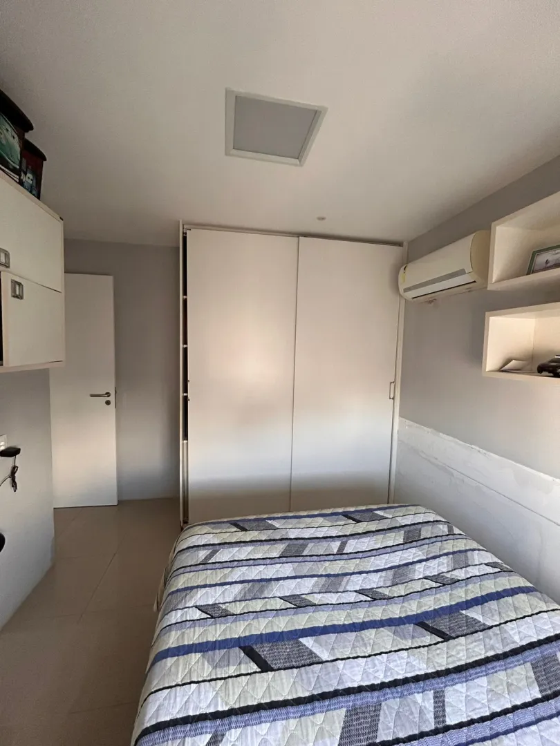 Apartamento &agrave; venda com 136 m&sup2; | 4 quartos sendo 2 su&iacute;tes | Nascente | Varanda Rua Dom José Lopes Recife - 