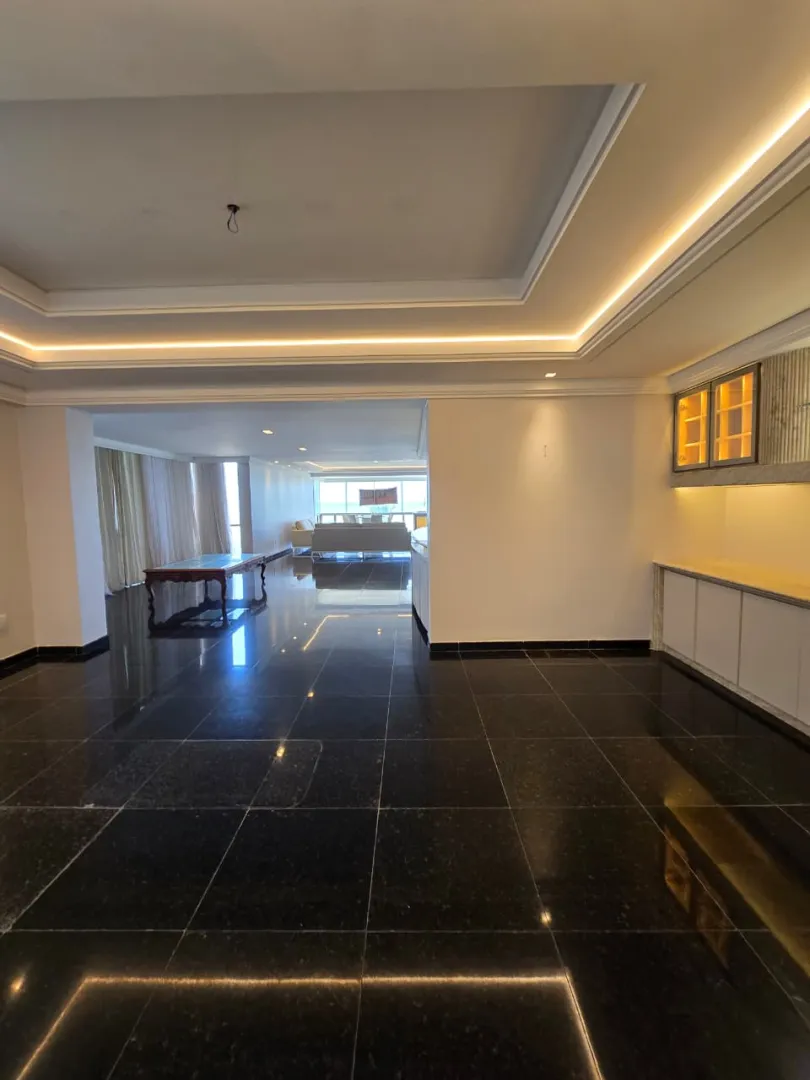 Apartamento &agrave; venda com 380 m&sup2; | 4 su&iacute;tes | Beira mar | Alto padr&atilde;o Avenida Boa Viagem Recife - 