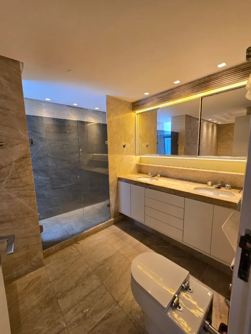 Apartamento &agrave; venda com 380 m&sup2; | 4 su&iacute;tes | Beira mar | Alto padr&atilde;o Avenida Boa Viagem Recife - 